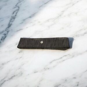 Lululemon Fly Away Tamer Headband Gray BNWOT Non‑Slip